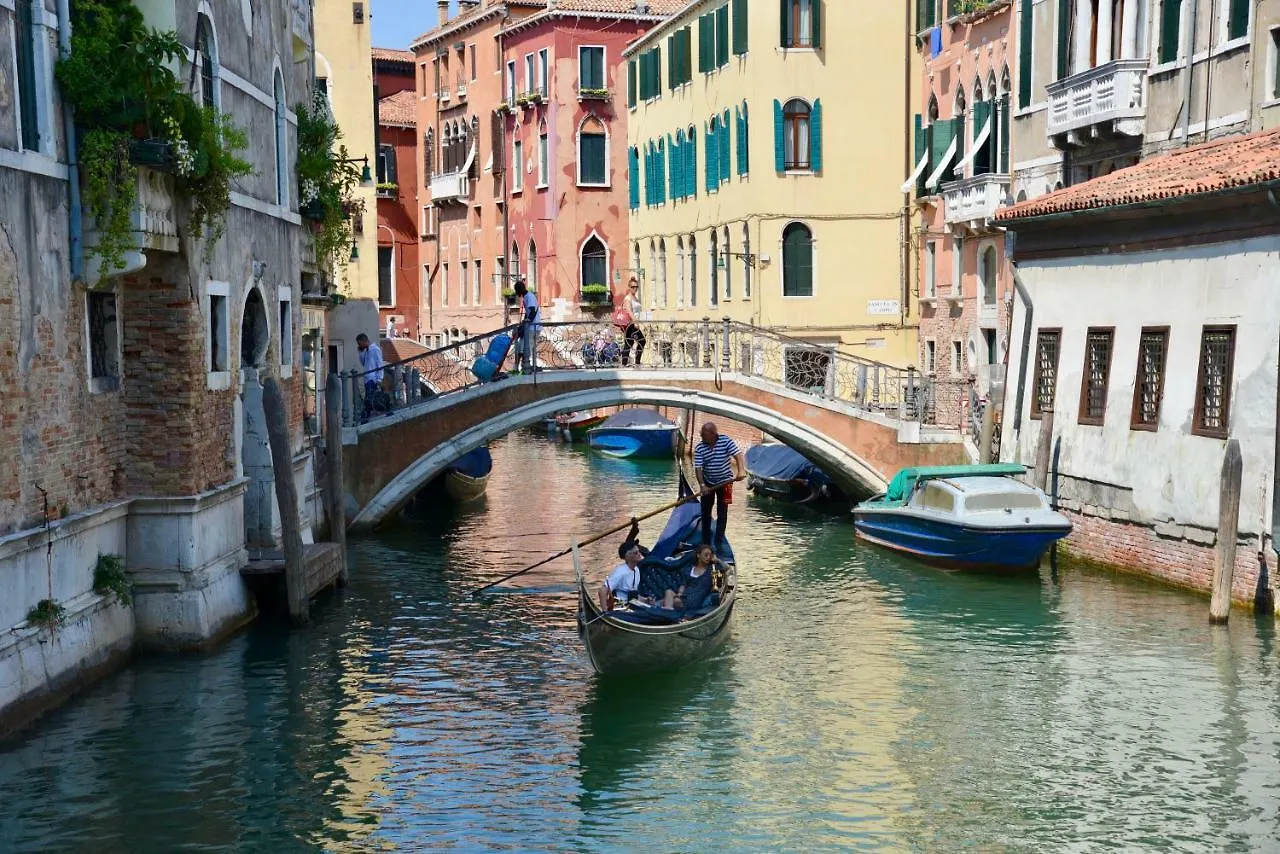 Ca' Dei Orbi Apartment Venice Italy